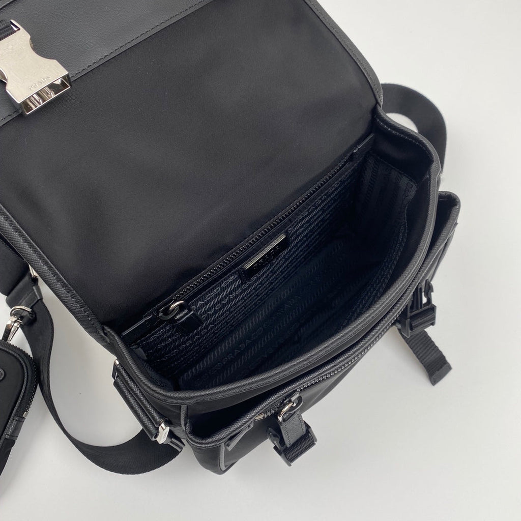 PRADA MESSENGER BAG 22 IN BLACK RE-NYLON