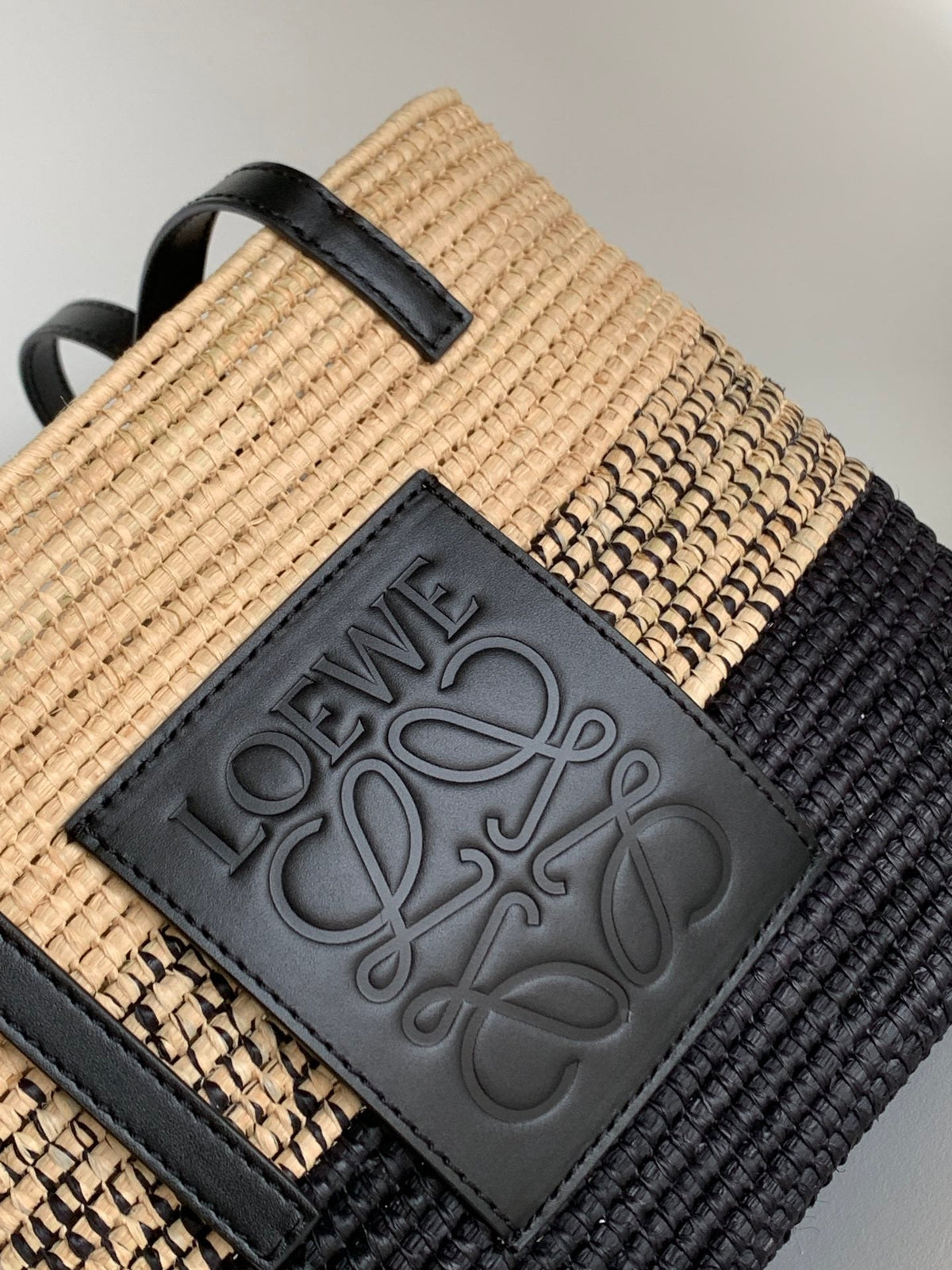 LOEWE 25S BASKET BAG 30 IN NATURAL MIX BLACK RAFFIA CALFSKIN SHOULDER STRAP