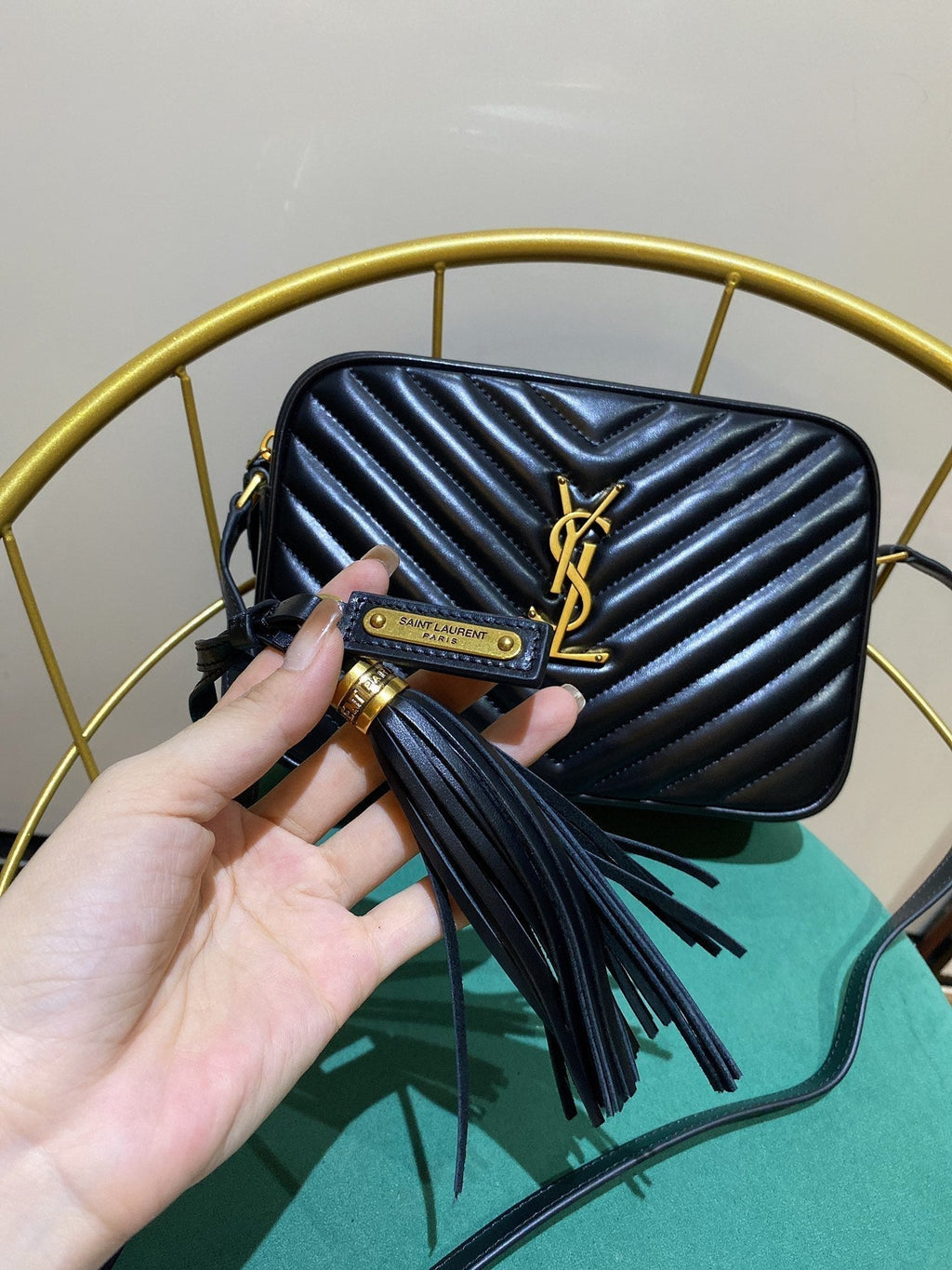 LOU 23 CAMERA BAG IN BLACK/ GOLD QUILTED LEATHER