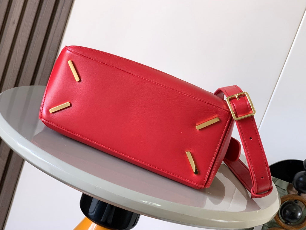 PUZZLE HANDBAG 24 IN RED CALFSKIN