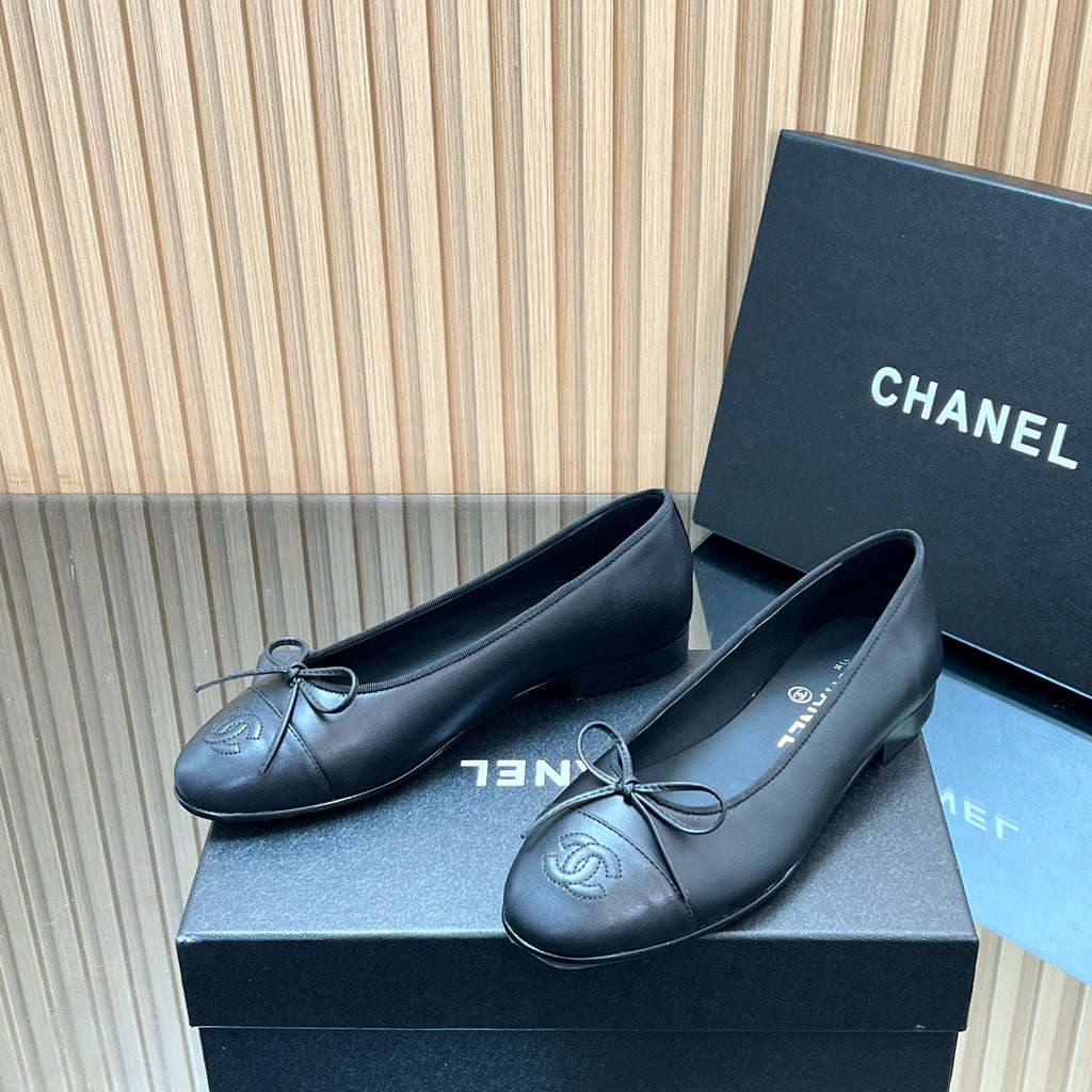 CHANEL 25S BALLET FLATS 20MM IN BLACK CALFSKIN WITH BOW