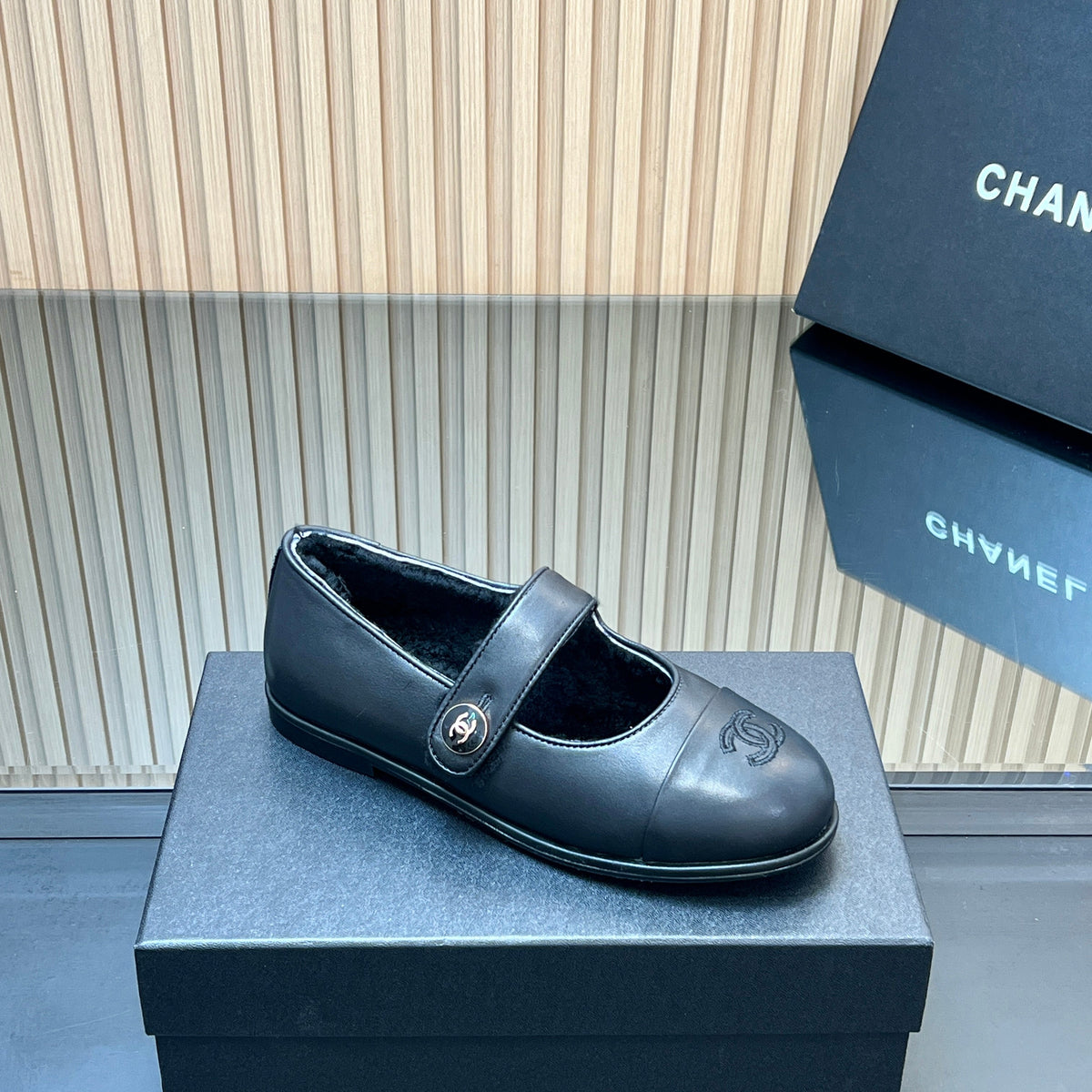 CHANEL 25S FURRY MARY JANE SHOES IN BLACK CALFSKIN