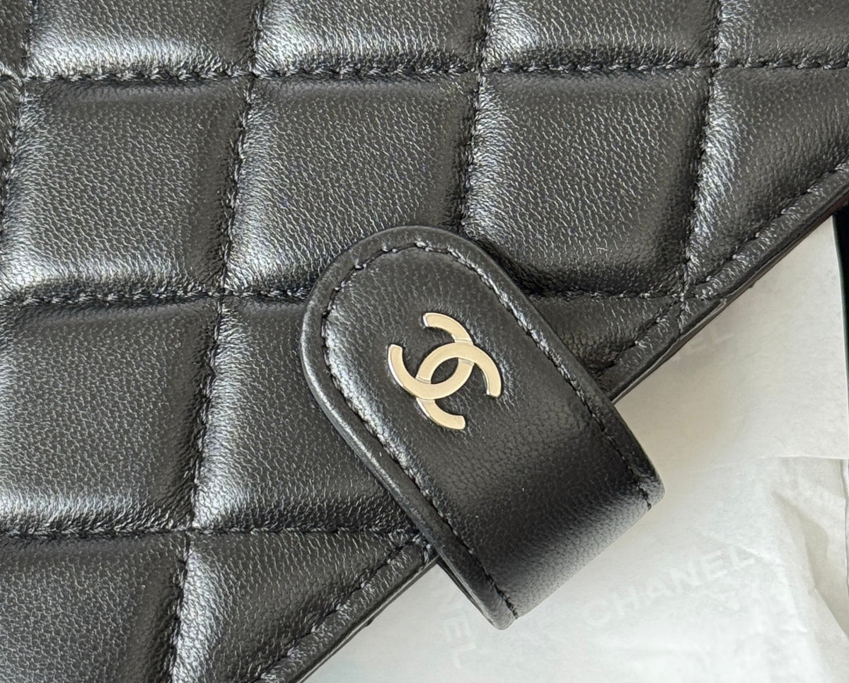 CHANEL 25S MULTI PURPOSE PASSPORT WALLET 15 IN BLACK LAMBSKIN SILVER HARDWARE