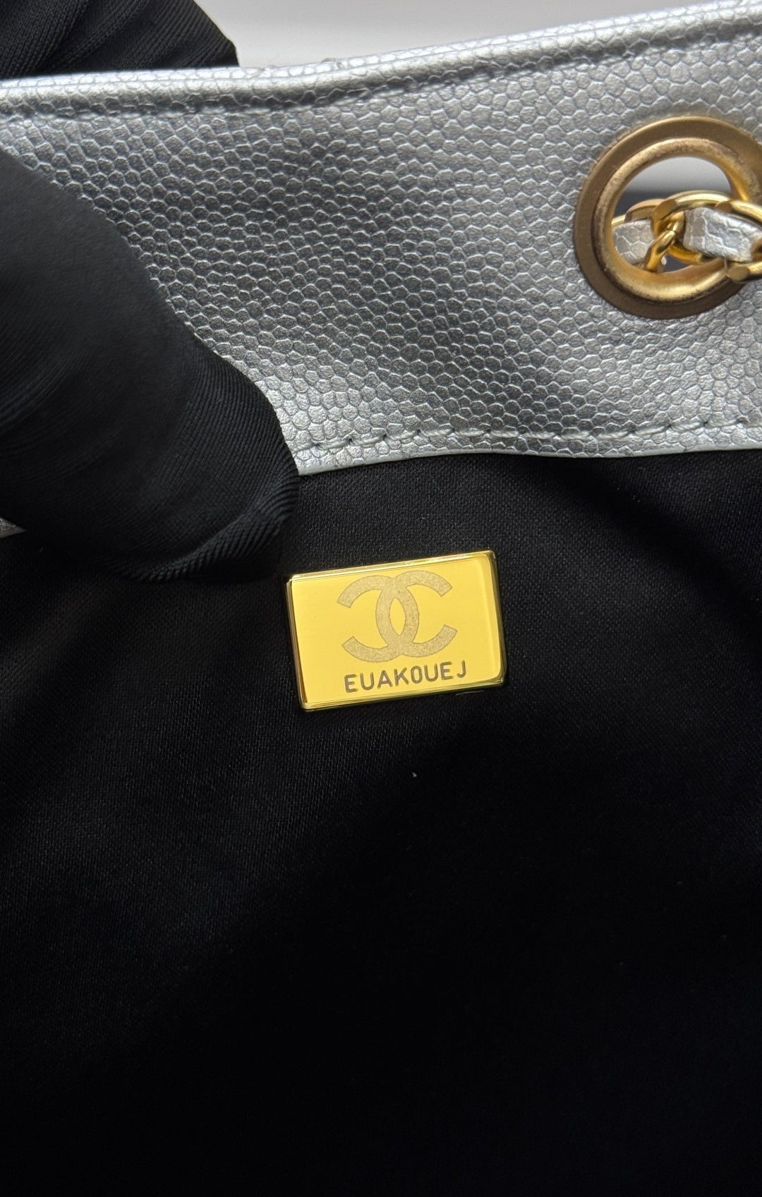 CHANEL 25S HOBO BAG 30 IN SILVER CAVIAR WITH GOLD HARDWARE