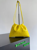 BOTTEGA VENETA 25S DUSTBAG MEDIUM 32 IN LEMON YELLOW CALFSKIN
