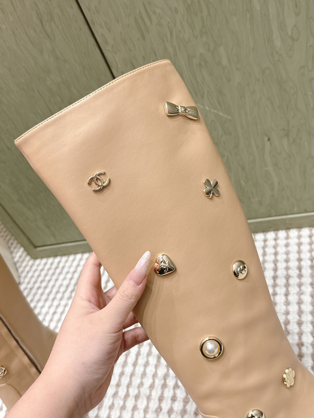 CHANEL 25S KNEE-HIGH BOOTS IN BEIGE CALFSKIN WITH RHINESTONES