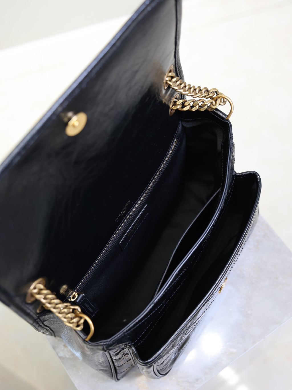 YSL 25S NIKI MM BAG 28 IN BLACK GLOSSY CALFSKIN GOLD HARDWARE