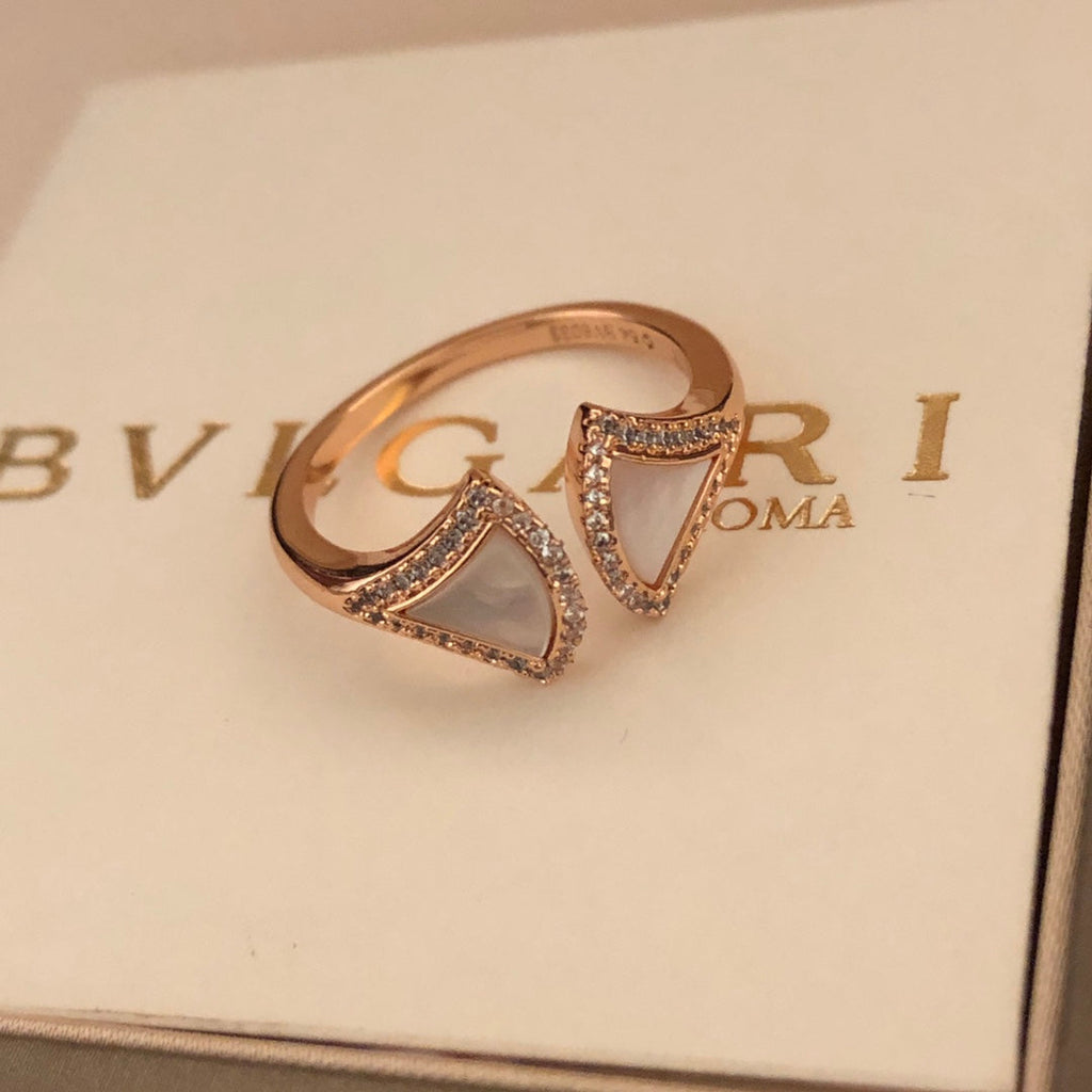 18K BVLGARI BVLGARI Dream Pearl Ring