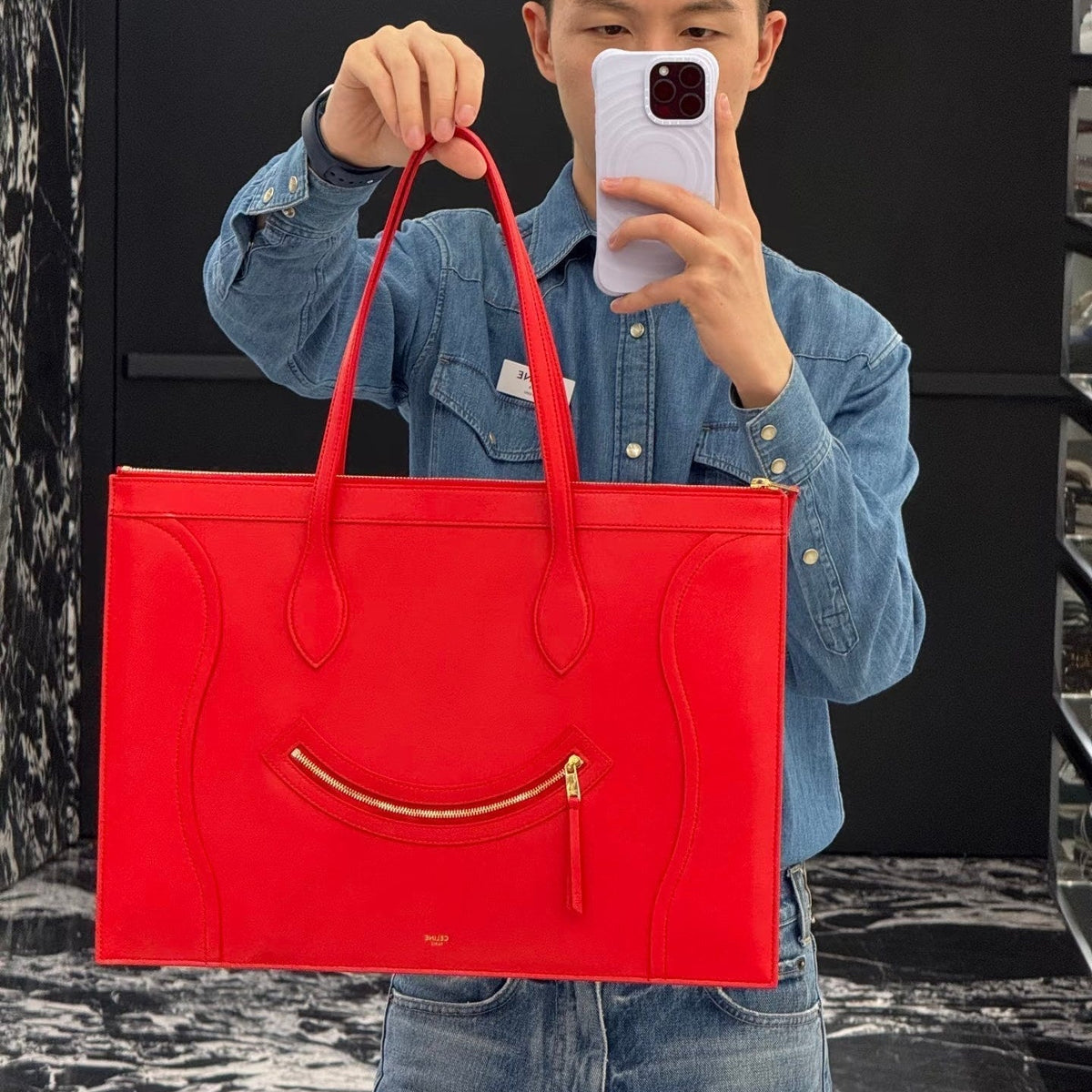 CELINE 25S FLAT CABAS NEW LUGGAGE 44MM IN RED GLOSSY CALFSKIN