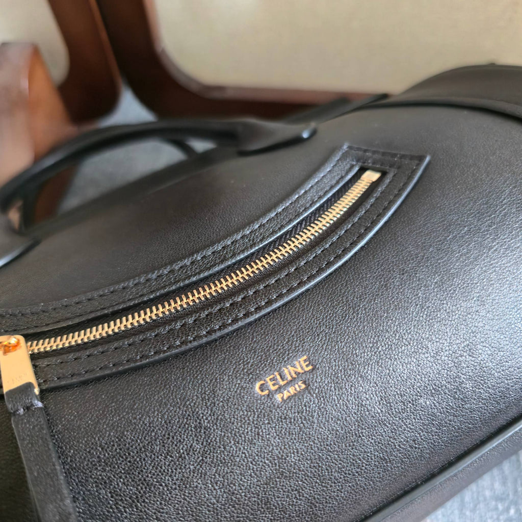 CELINE 25S MEDIUM SMILING NEW LUGGAGE 36MM IN BLACK SUPPLE SHINY LAMBSKIN