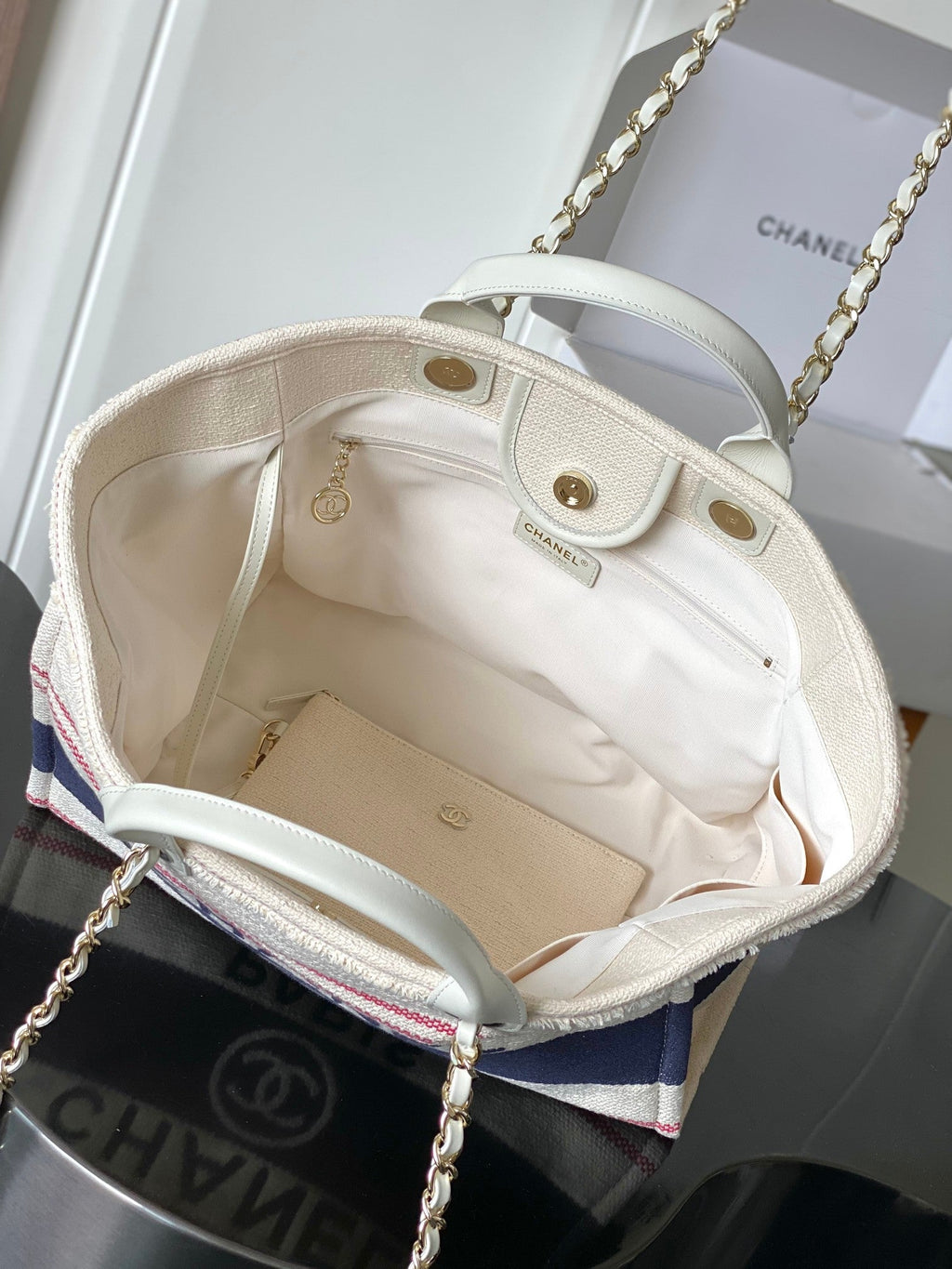 CHANEL 25S SHOPPING BAG 35 IN CREAM WHITE AND NAVY BLUE CANVAS