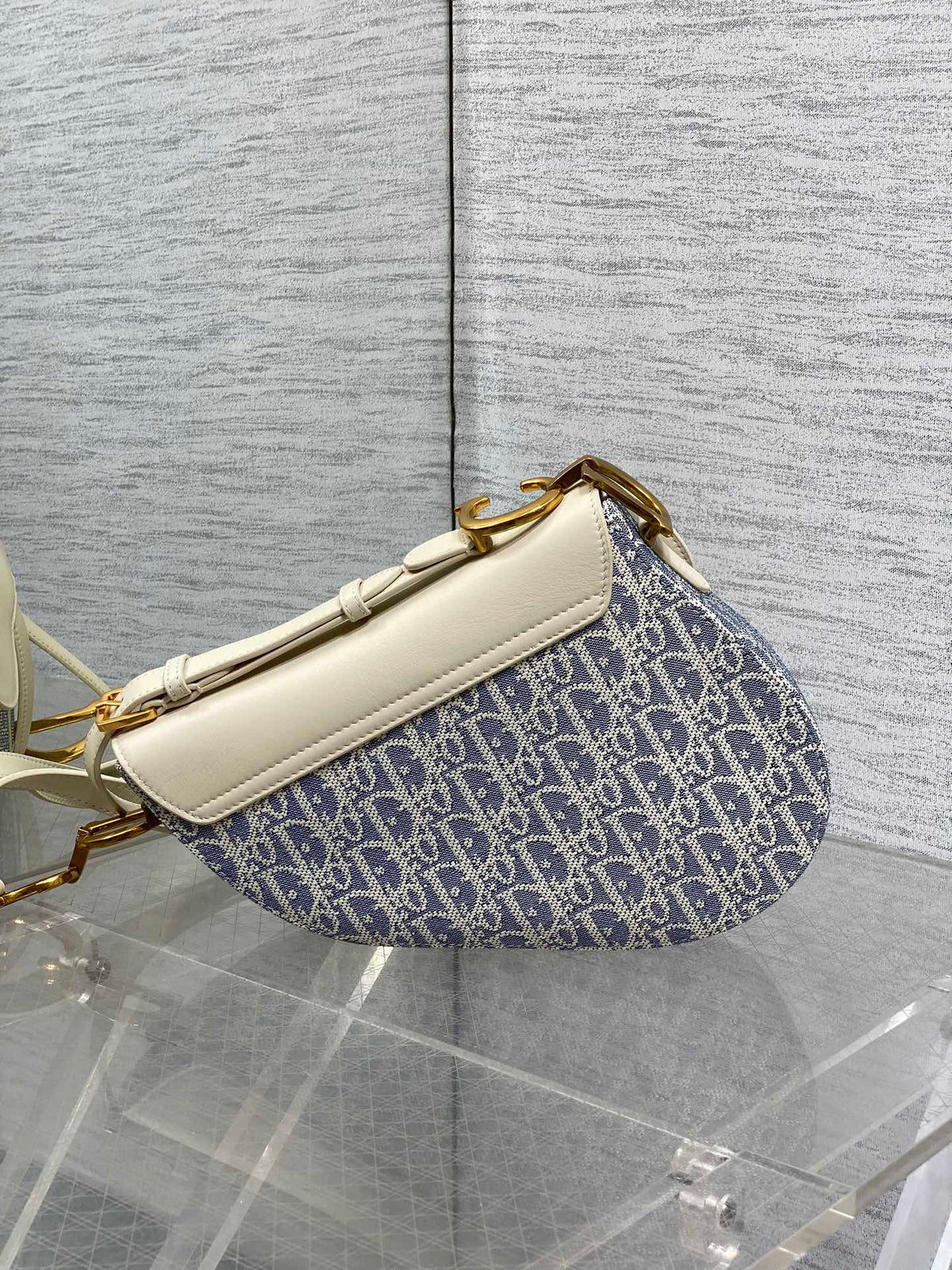DIOR 25S SOFT SADDLE BAG 25 IN BLUE DIOR OBLIQUE CHAMBRAY AND IVORY SMOOTH CALFSKIN