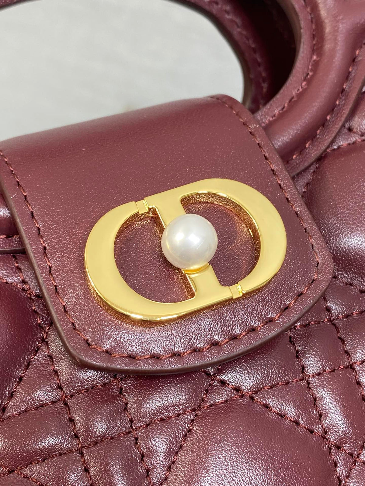 DIOR 25S JOLIE TOP HANDLE MINI BAG 18 IN BURGUNDY CALFSKIN GOLD HARDWRE