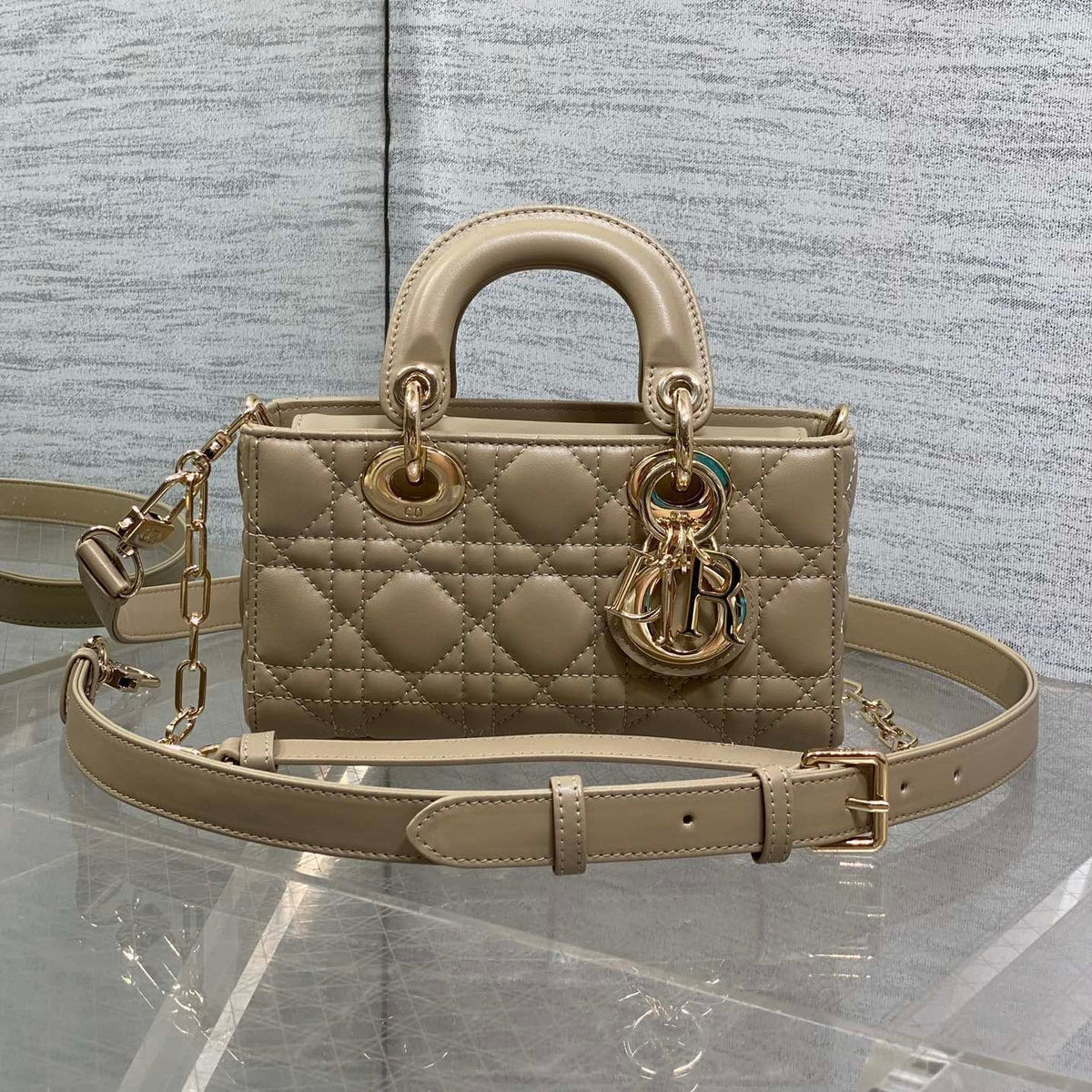 DIOR 25S SMALL LADY D‑JOY BAG 19 IN DARK BEIGE CANNAGE CALFSKIN GOLD HARDWARE