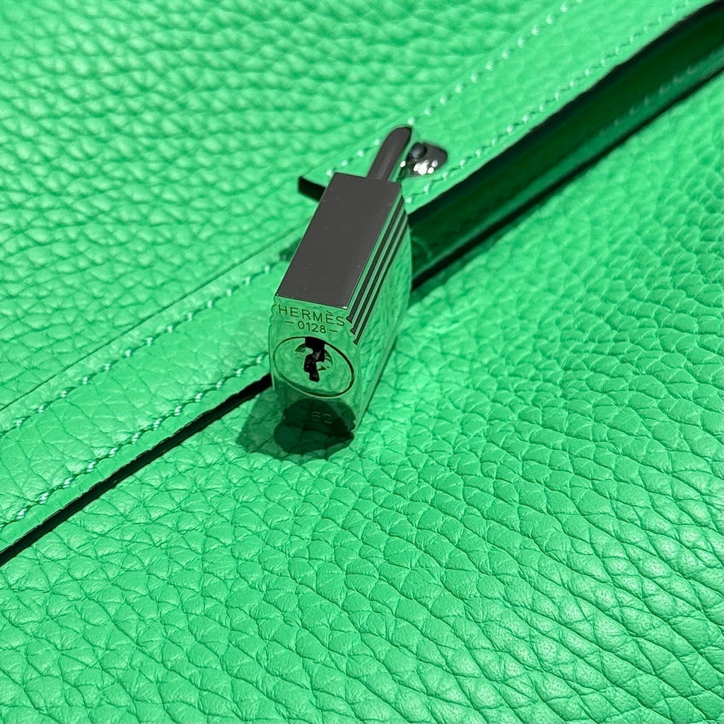HERMES 25S PICOTIN LOCK 18 IN SPRING GREEN CALFSKIN SILVER HARDWARE