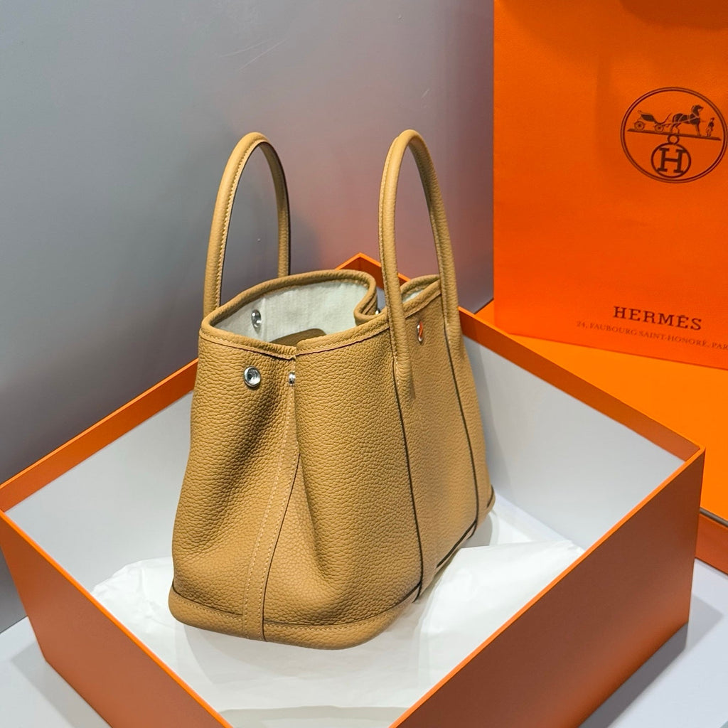 HERMES 25S GARDEN PARTY 30 IN CARAMEL CALFSKIN
