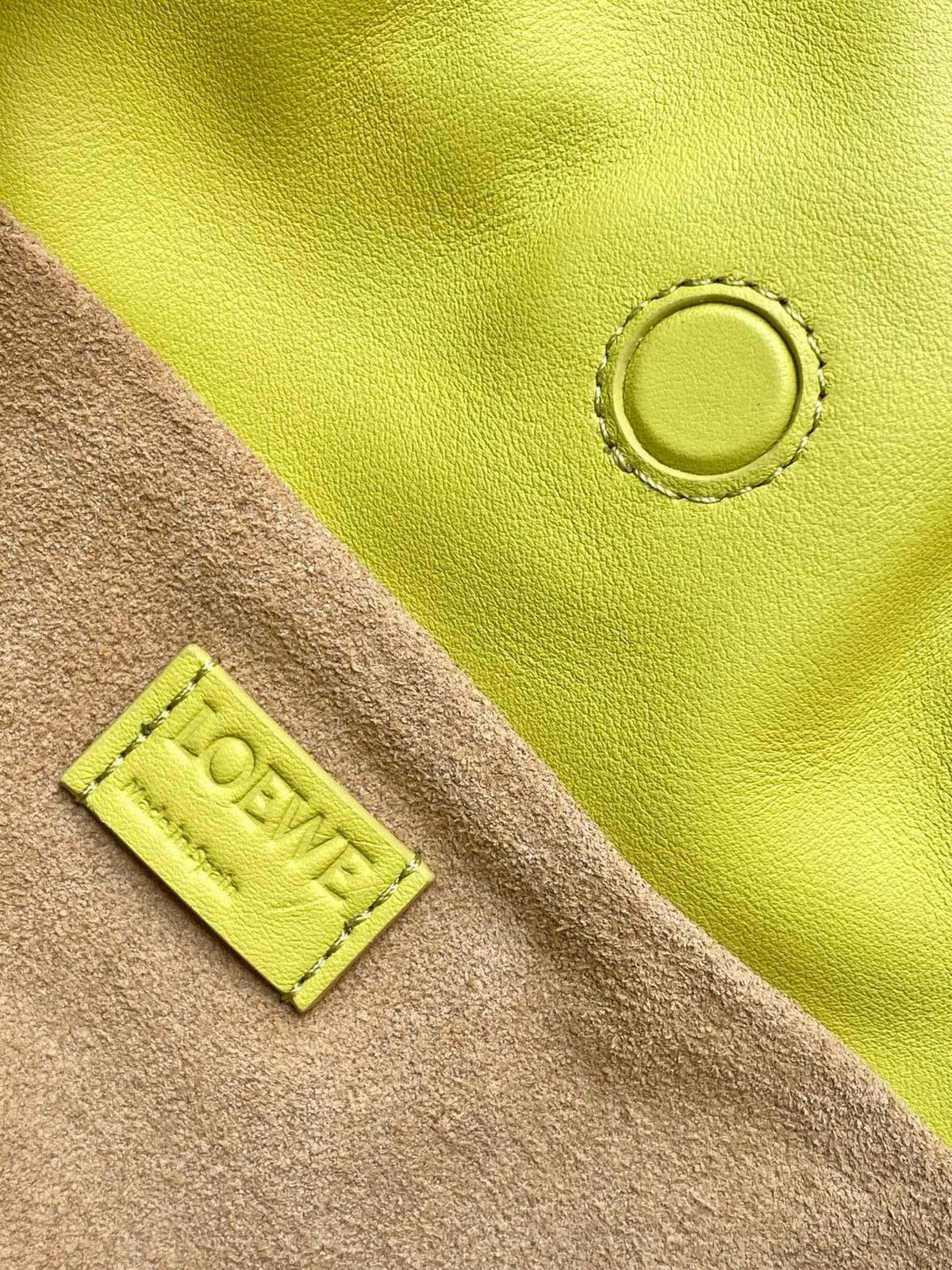 LOEWE 25S MEDIUM FLAMENCO CLUTCH BAG 23 IN LIME GOLD CALFSKIN