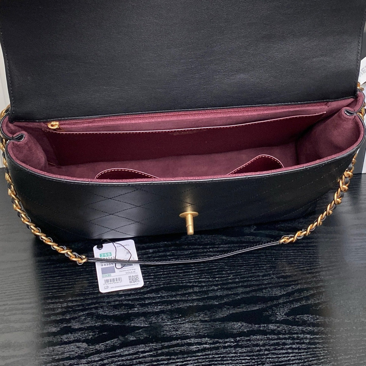 CHANEL 25S TOP HANDLE SHOULDER BAG 37 IN BLACK CALFSKIN WITH GOLD HARDWARE