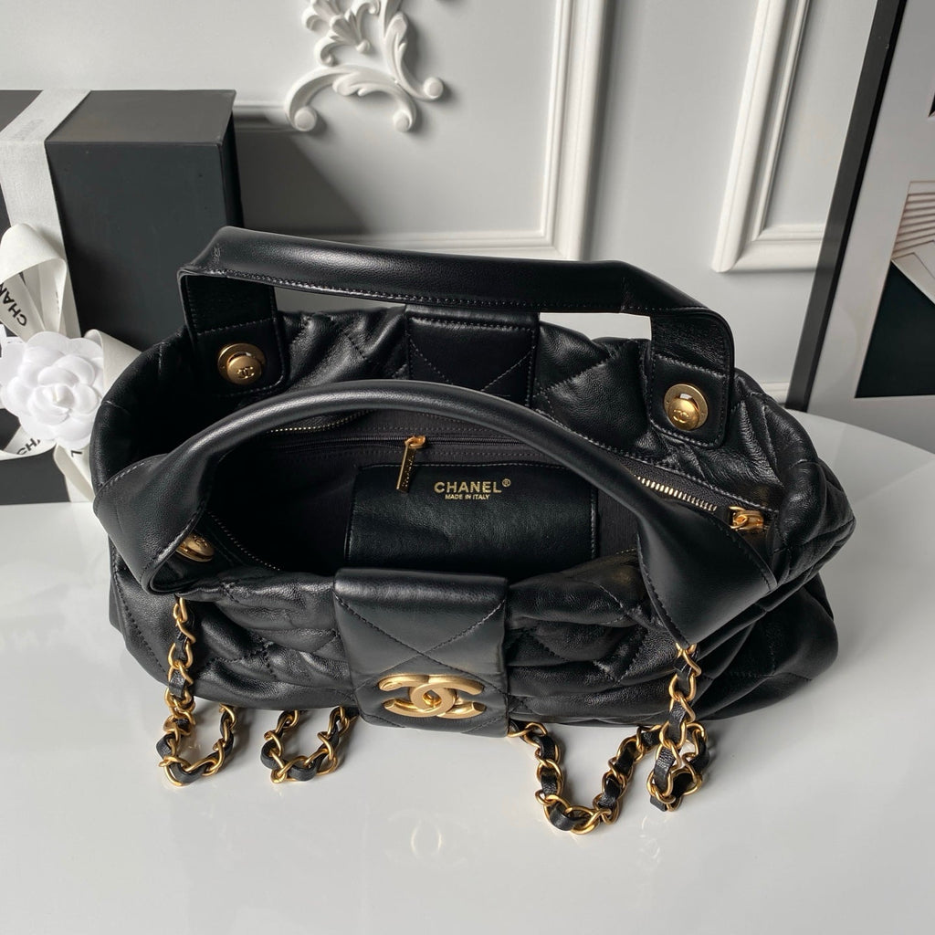 CHANEL 25S BOW BAG 38 IN BLACK LAMBSKIN WITH GOLD HARDWARE
