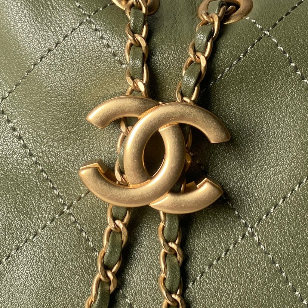 CHANEL 25S HOBO BAG 32 IN DARK GREEN LAMBSKIN