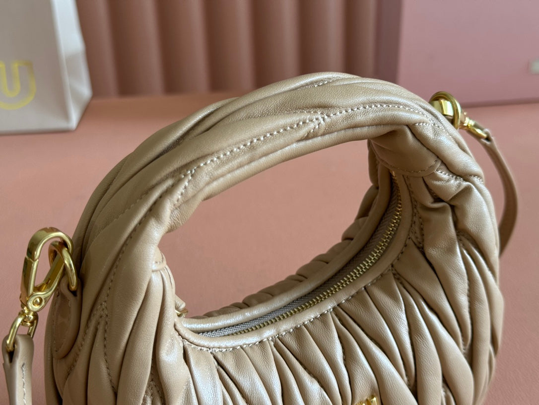 WANDER MATELASSÉ NAPPA MINI BAG 18 IN CARAMEL LAMBSKIN