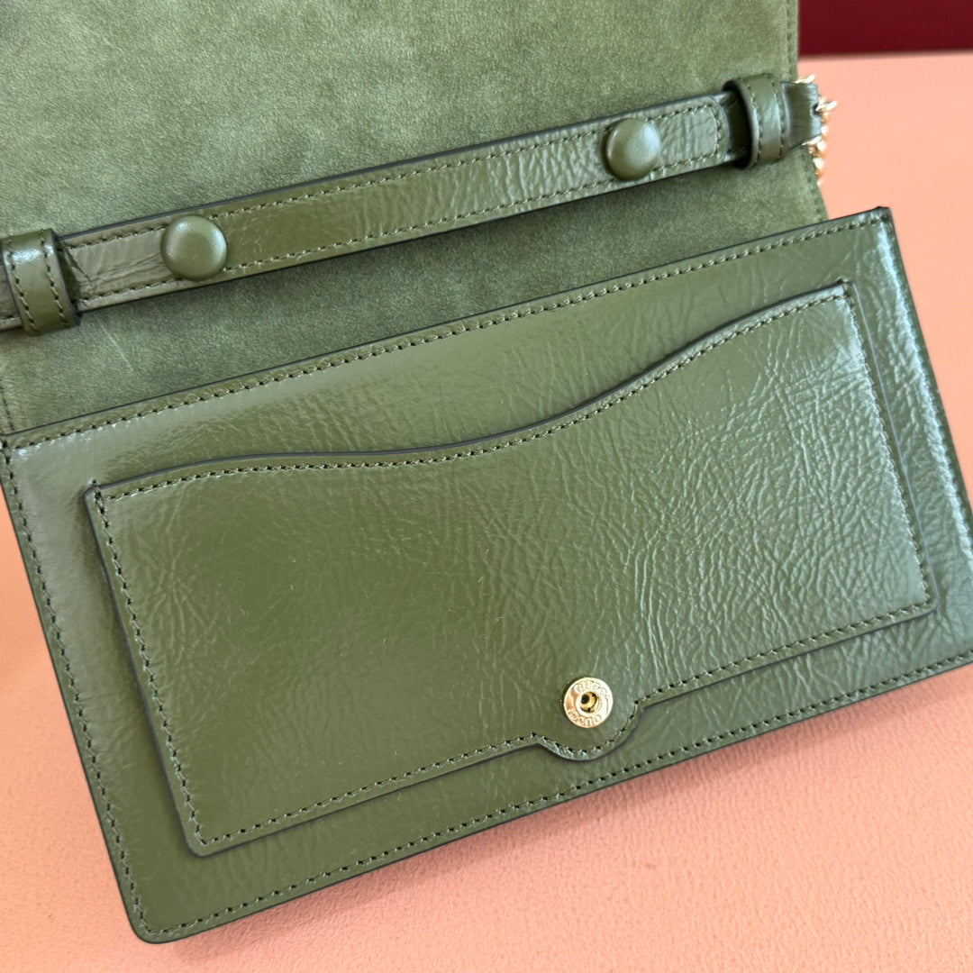 GUCCI 25S DIONYSUS WALLET ON CHAIN 20 IN GREEN GLOSSY CALFSKIN