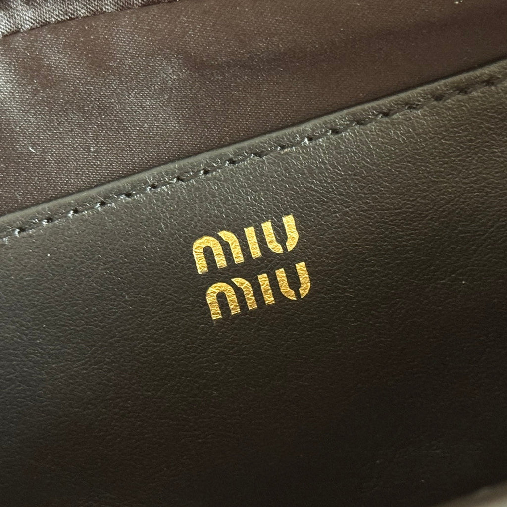 MIUMIU 26S POUCH BAG 20 IN BLACK CALFSKIN GOLD HARDWARE