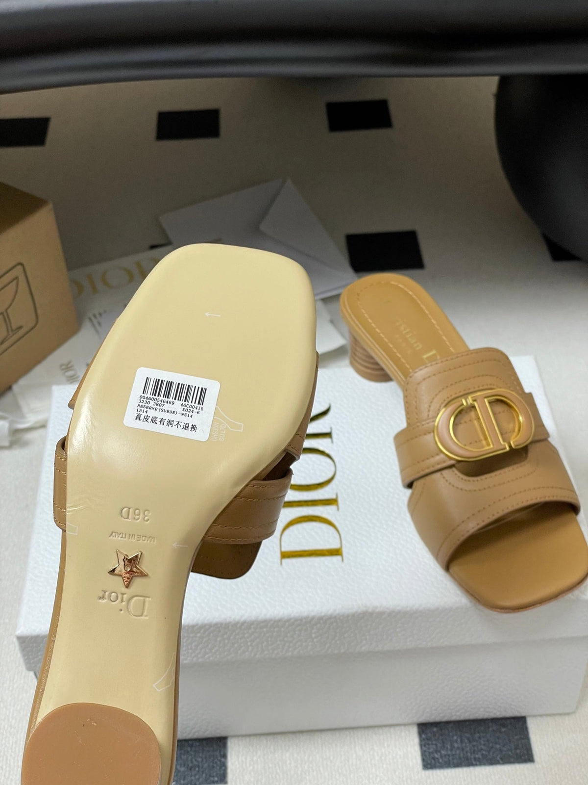 DIOR HIGH HEEL CLASSIC MONTAIGNE 40 MM 25S IN LIGHT BROWN LAMBSKIN WITH CD LOGO
