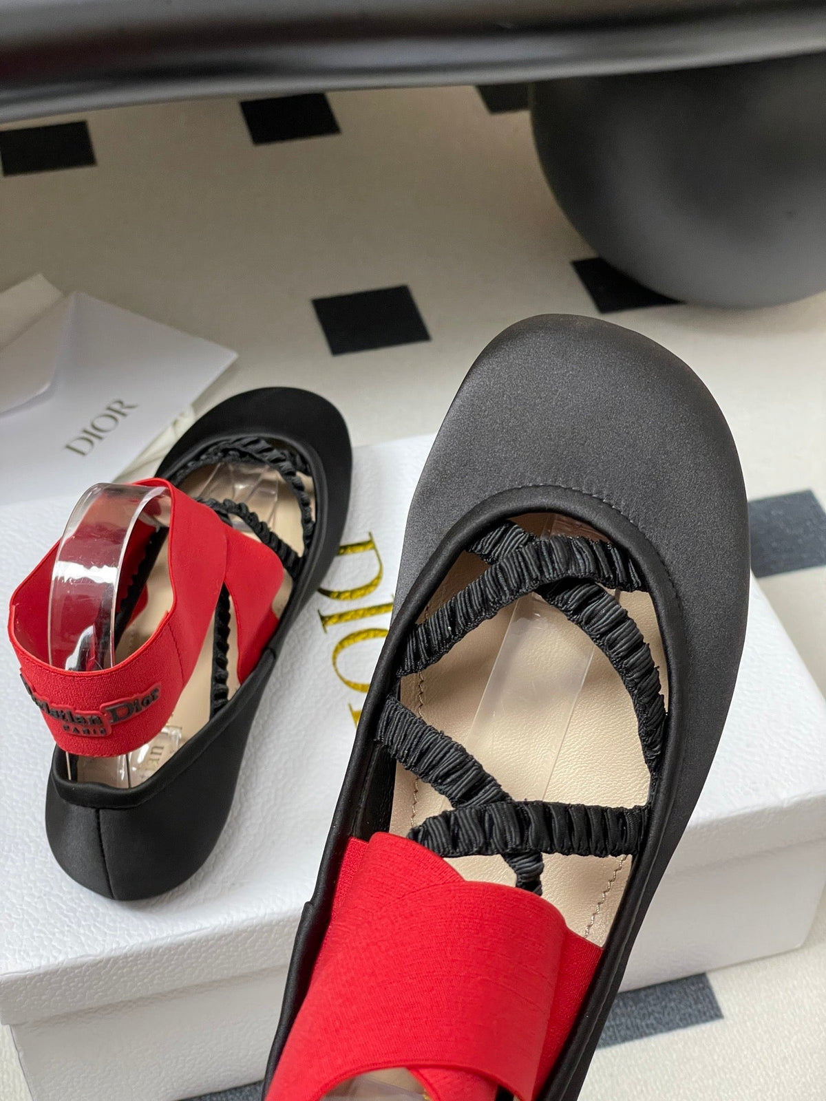 DIOR STRETCH BALLET FLATS 25S IN BLACK MIX RED FABRIC WITH CROSSED STRAPS