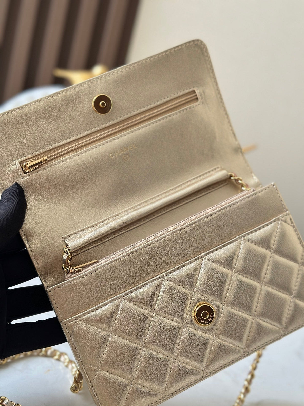 CHANEL 25S WALLET ON CHAIN 19 IN LIGHT GOLD LAMBSKIN