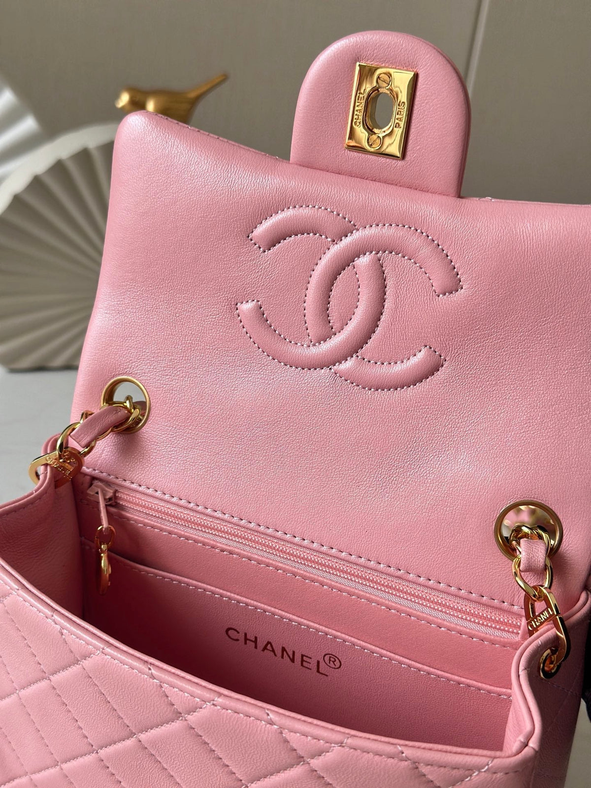 CHANEL 25S MINI FLAP BAG 18 IN PINK LAMBSKIN WITH GOLD HARDWARE