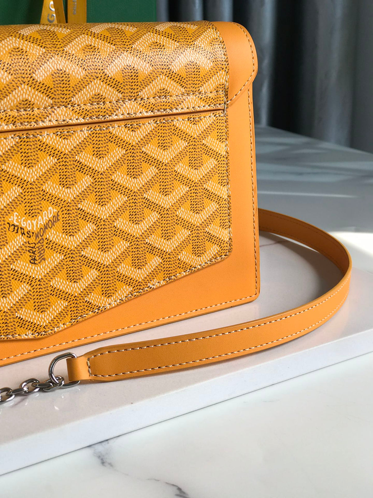 DUCHESSE MARIE-CAROLINE BAG 25 IN YELLOW GOYARDINE CANVAS AND SMOOTH CALFSKIN