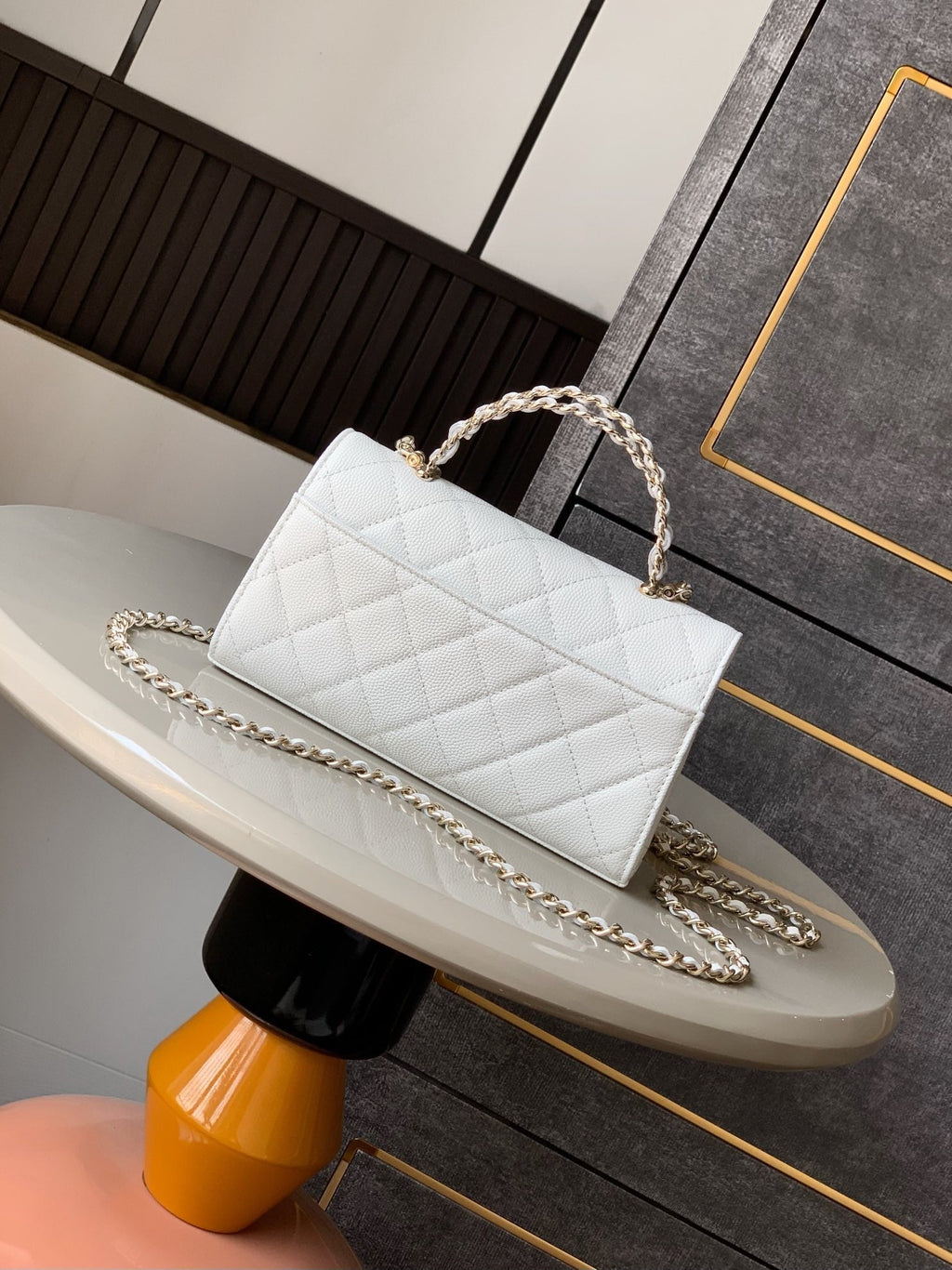CHANEL 25S KELLY BAG 18 IN WHITE CAVIAR LEATHER WITH GOLD HARDWARE