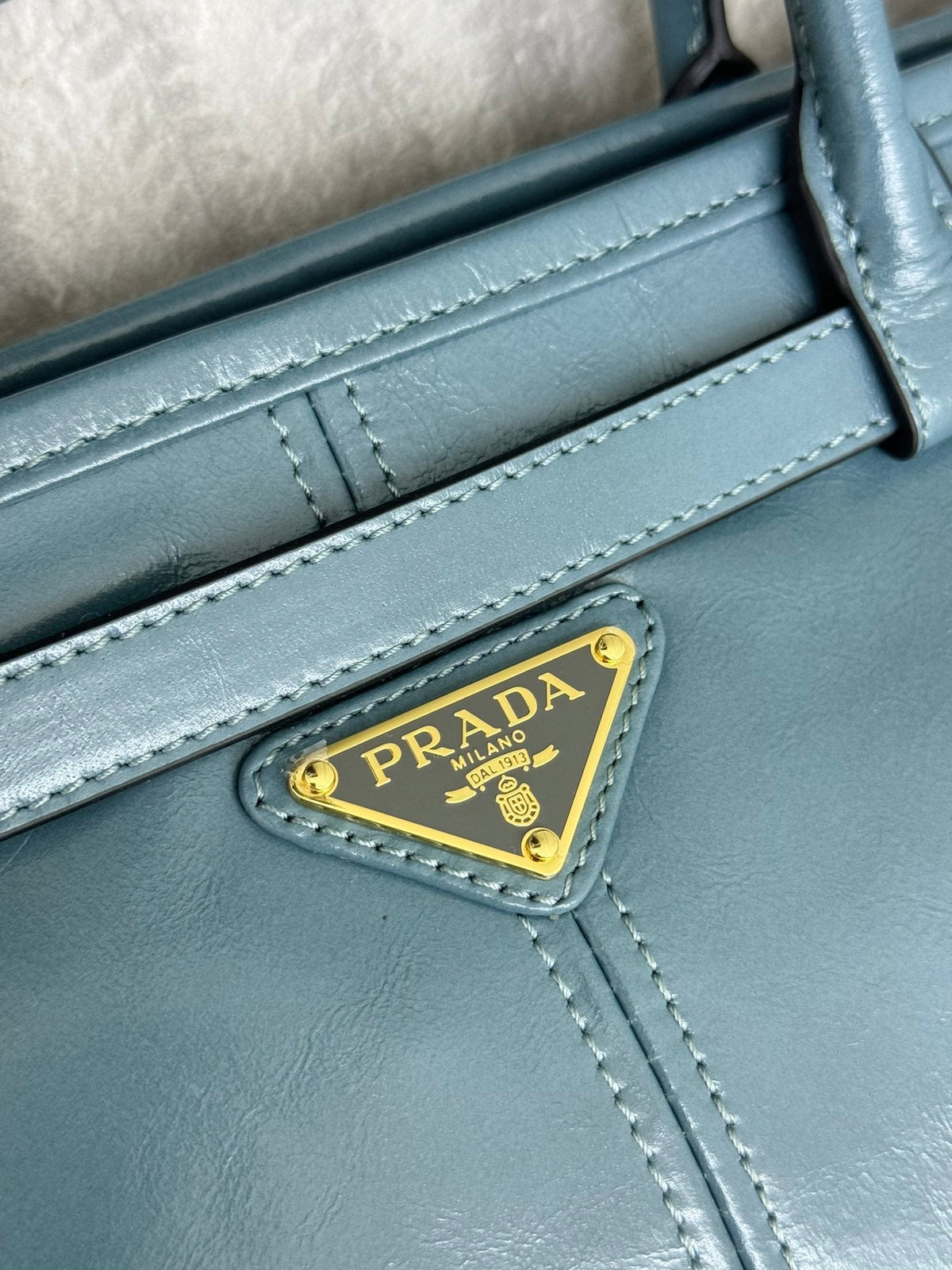 PRADA 25S LUX SOFT BAG 42 IN BLUE GLOSSY CALFSKIN GOLD HARDWARE