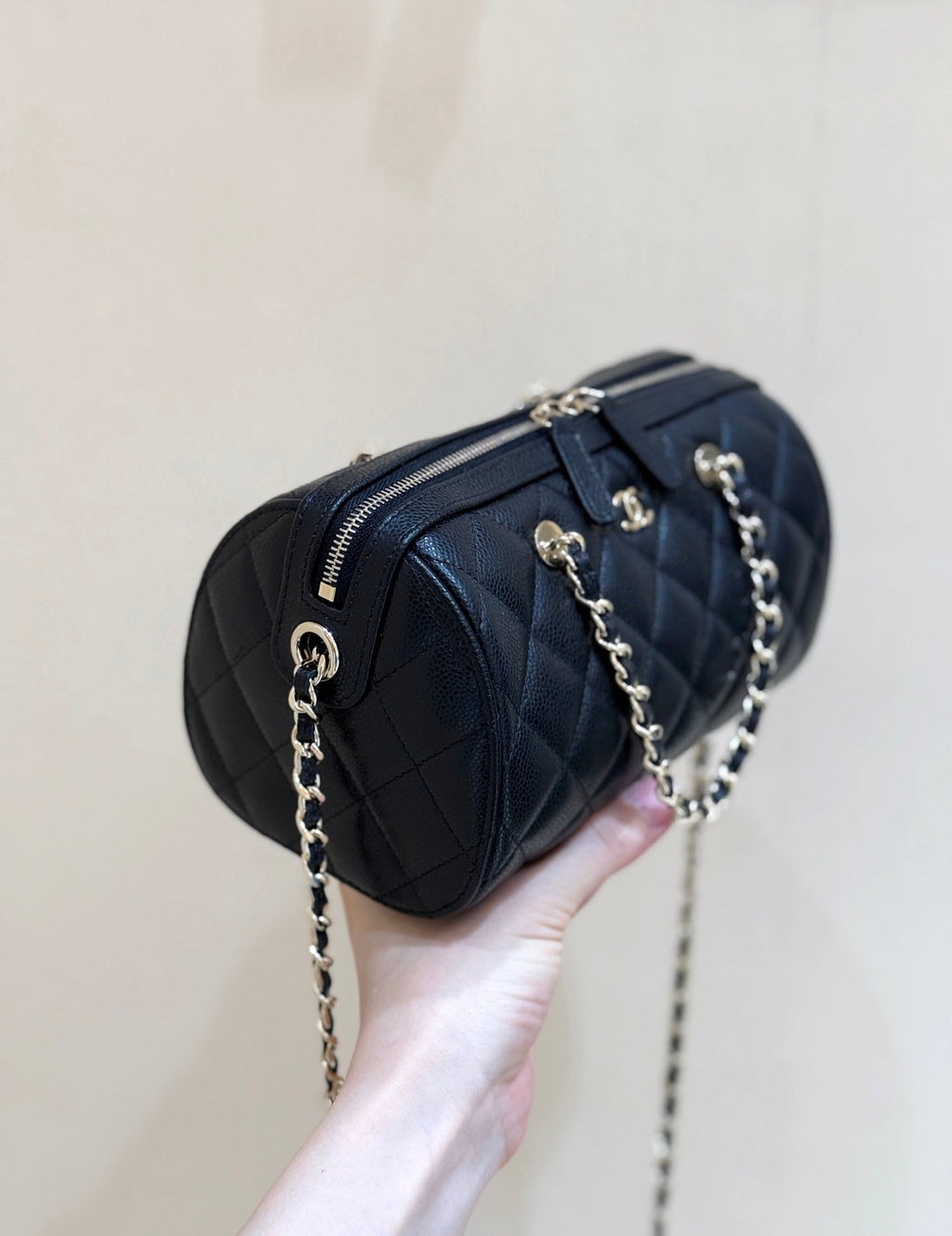 CHANEL 25S MINI BOWLING BAG 18 IN BLACK CALFSKIN GOLD HARDWARE