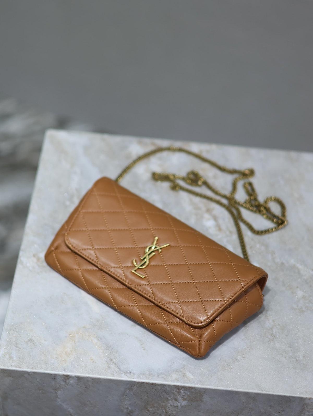 YSL 25S SAINT LAURENT GABY 19 IN FOX QUILTED CALFSKIN GOLD HARDWRE