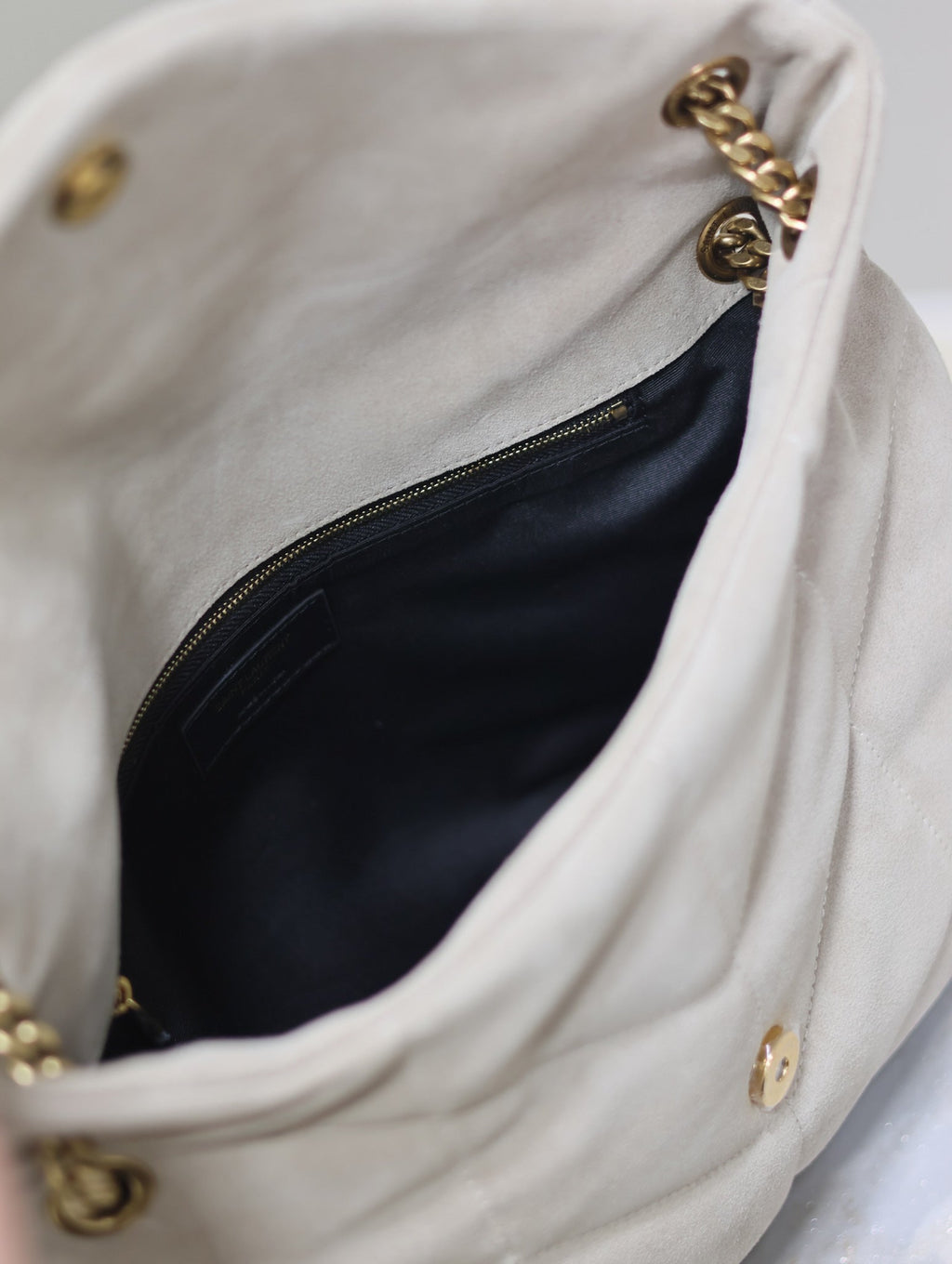 YSL 25S LOULOU PUFFER GM 35 IN SMOKEY TAUPE SUEDE GOLD HARDWRE