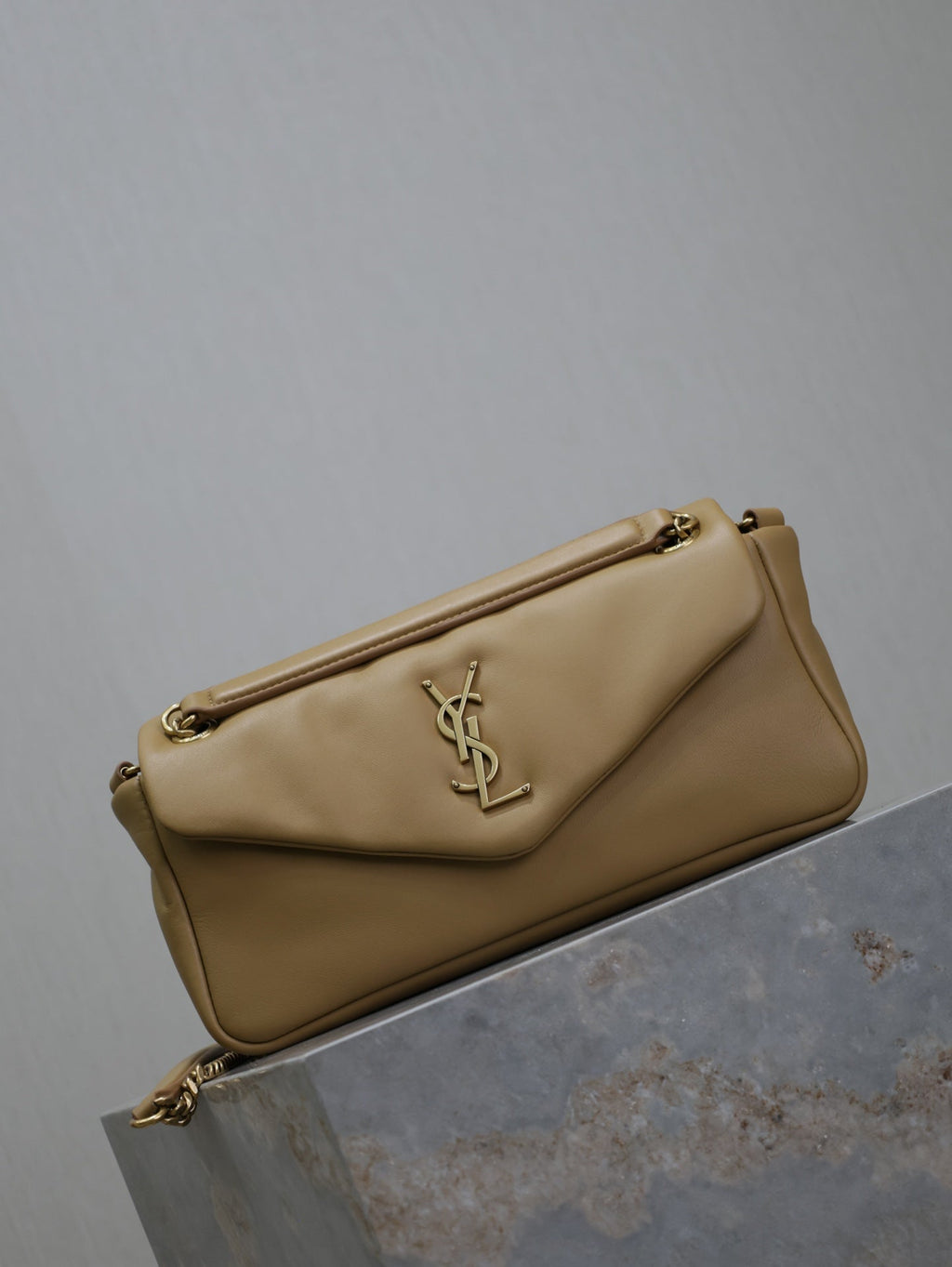 YSL 25S CALYPSO HANDBAG 26 IN LIGHT BROWN LAMBSKIN GOLD HARDWRE
