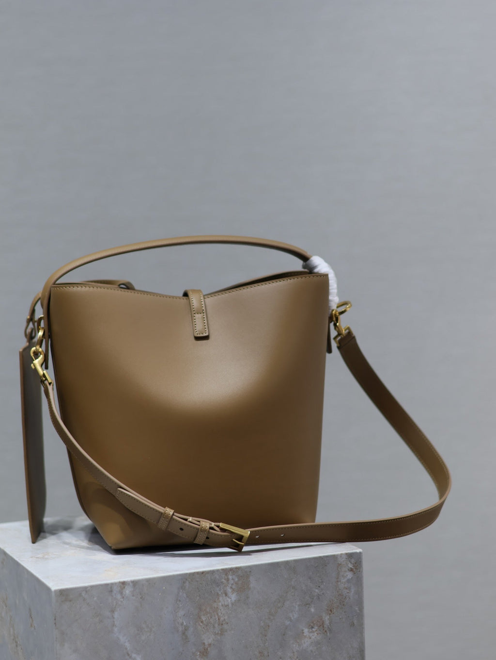 YSL 25S LE 5 À 7 BAG 26 IN BROWN CALFSKIN GOLD HARDWARE