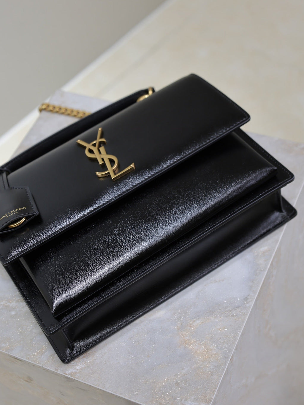 YSL 25S SUNSET MM 25 IN BLACK CALFSKIN GOLD HARDWRE